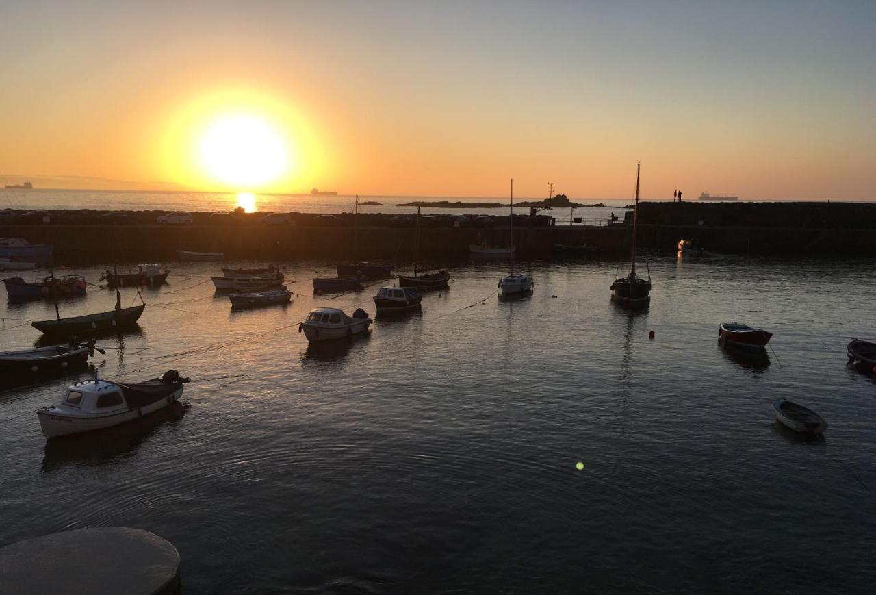 The Langley Tarne Villa Mousehole Luaran gambar